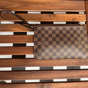 Louis Vuitton Damier Ebene Wristlet